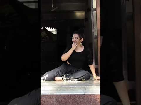 Piya Ghar Aavenge - Kailash Kher | Dance Cover | Sitting Choreography