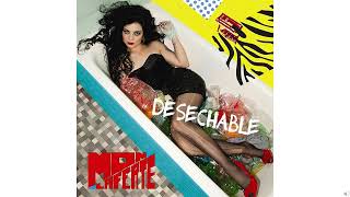 Mon Laferte  Desechable