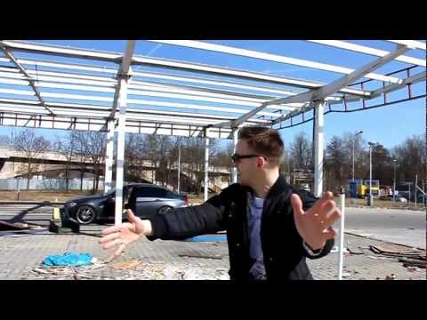 Hugo Toxxx - Family Frost (prod. DJ Wich)