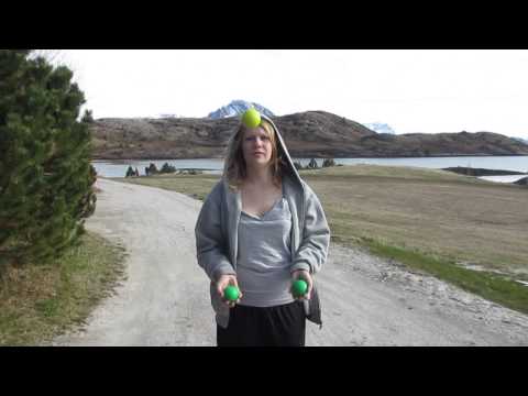 6 easy juggling tricks (3 balls)  HD 720p