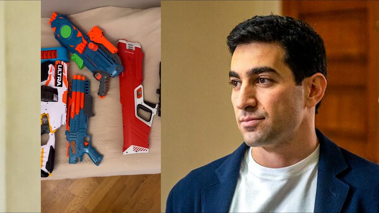 Լևոն Քոչարյանը հրապարակել է իր տանը գտնված զենքերի տեսանյութ