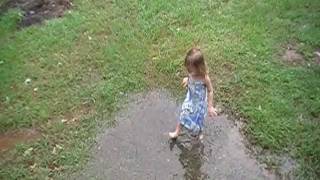 preview picture of video 'Crazy kid Riley Playin in water puddle.'