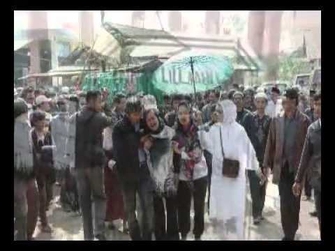 Ellie Kharisma BALAD DARSO   PILEULEUYAN PANGERSA mp4