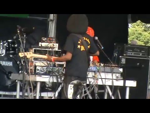 Iration Steppas - Brockwell Park Festival 2009