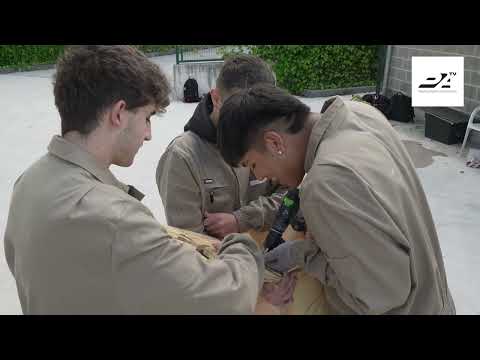 Alumnado del Instituto Donibane realizan muebles para los gatitos del Centro de Atención a Animales de Pamplona