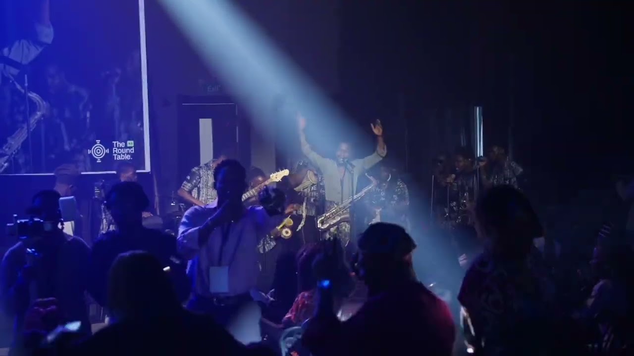 Olúṣégun and The Stallion Band