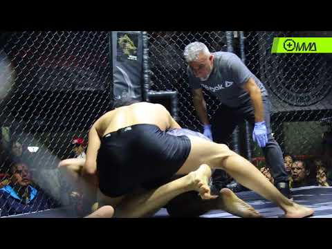 AFC 4 Brayan Martínez vs Andy González