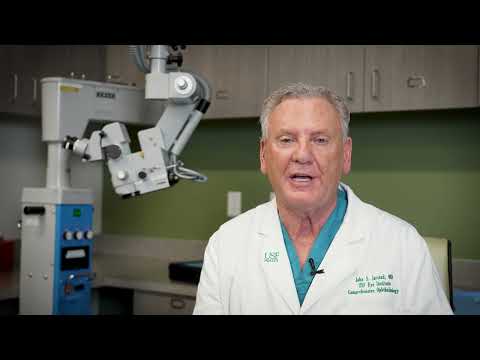 Health Minute: Why Choose Photorefractive Keratectomy (PRK)?