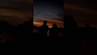Download lagu Story Wa Pasangan Romantis Senja | Siluet Couple mp3