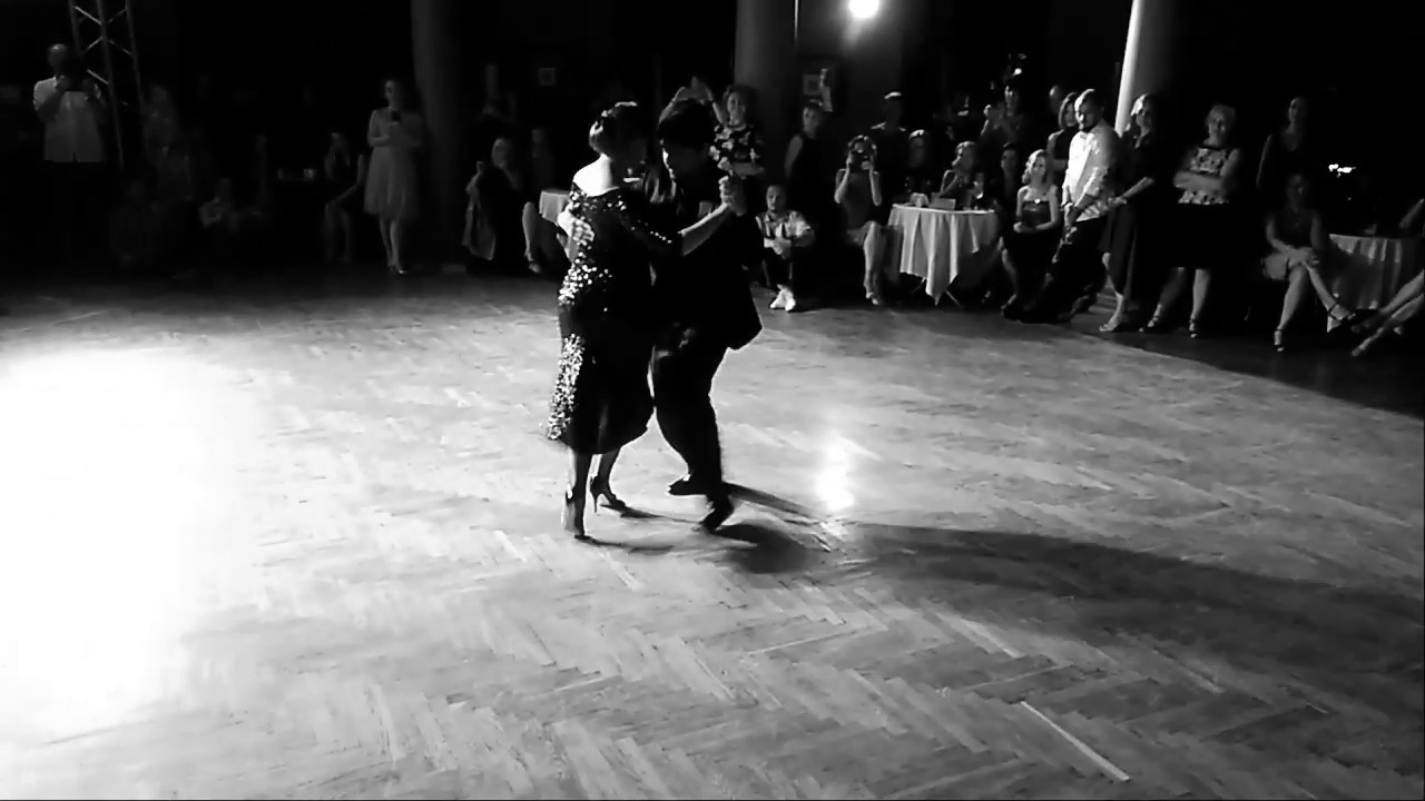 Ariadna Naveira &  Fernando Sanchez_Tango_Retirao_Carlos Di Sarli