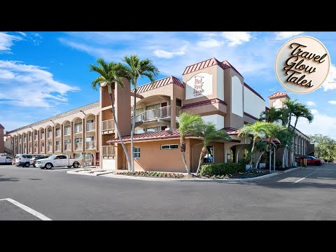 Red Roof PLUS+ & Suites Naples Downtown-5th Ave S | Naples (FL), United States | Hotel Review 🌟