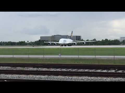 Despegue de avión de Lufthansa