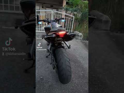Standard exhaust Benelli TnT 600, just modified Benelli SRK QJ 600 headlamp