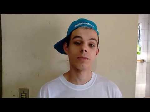 EU NAO GOSTO DE NOVINHA MAIS ADORO UMA COROAAA!!KKKKKK