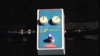 Video thumbnail for MJM Roctavios Pedal by geargasdotcom