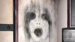 壁にできたシミがふつうじゃない【しみがある】