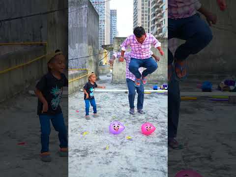 Arhaan and Papa Balloon fun 🤪 #shorts #funnyvideo #funnyshorts