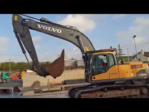 Volvo EC290CL Excavator - Image 2