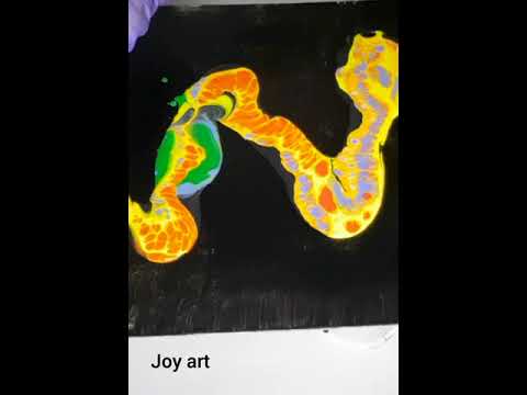Acrylic pour painting with A large Syringe