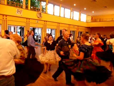 Square dancing with Don Moger at the Heart Beat Dance in Brussels - May 2009