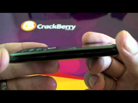 BlackBerry Curve 9360 Unboxing Video!