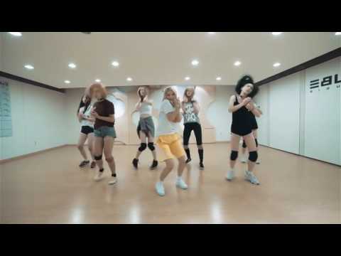 Hyuna - Roll Deep (mirror)