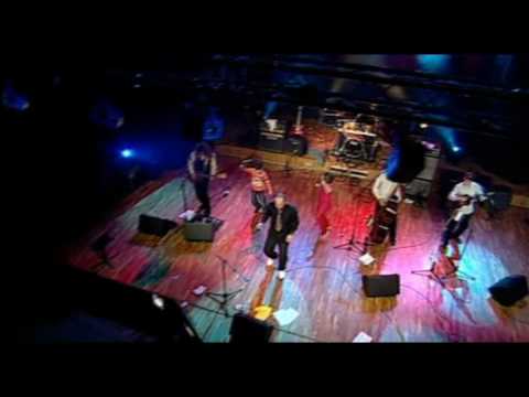 Zbogom Brus Li, LIVE @ Studio M -  Tri Bluza