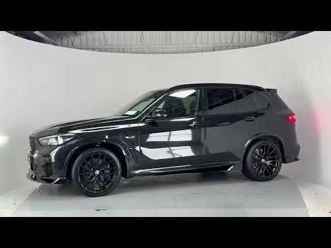 BMW X5 XDRIVE45E M SPORT**PERFORMANCE KIT**NEW 22" - Image 2