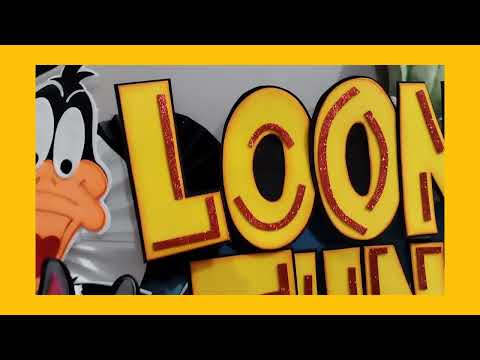 Pancarta de los Looney Tunes