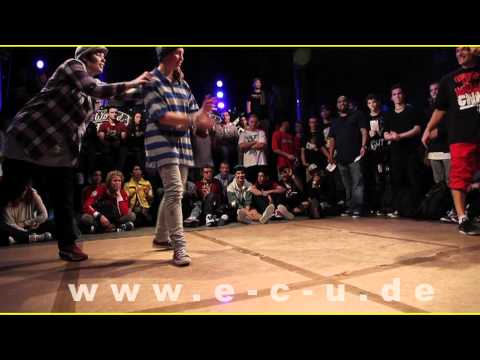 WORLD BBOY CLASSIC 2011 LIZZY LOVE - STRANGE VS. ???
