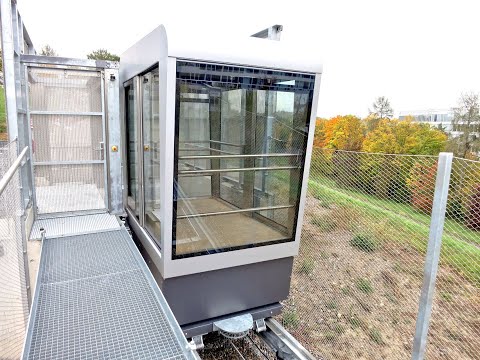 Standseilbahn Zürich Flughafen Talfahrt Oktober 2020 funicular Zurich Airport Circle Switzerland