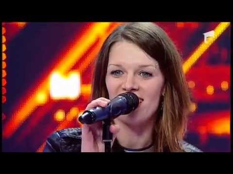 Prezentare - Iuliana Dobre, plină de încredere pe scena X Factor