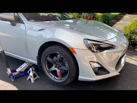 FRS GETS FIRST SET OF WHEELS | RAYS Gram lights 57CR
