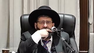 אשתך אומרת לך שהיא לא אוהבת אותך - הרב אייל עמרמי (הרב אייל עמרמי) - התמונה מוצגת ישירות מתוך אתר האינטרנט יוטיוב. זכויות היוצרים בתמונה שייכות ליוצרה. קישור קרדיט למקור התוכן נמצא בתוך דף הסרטון