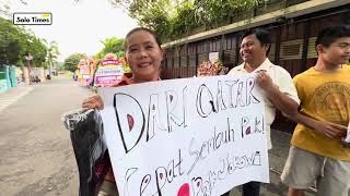 Download lagu Doakan Jokowi Sembuh, Warga Luar Negeri Sampai Bawa Poster ke Rumah Jokowi. mp3