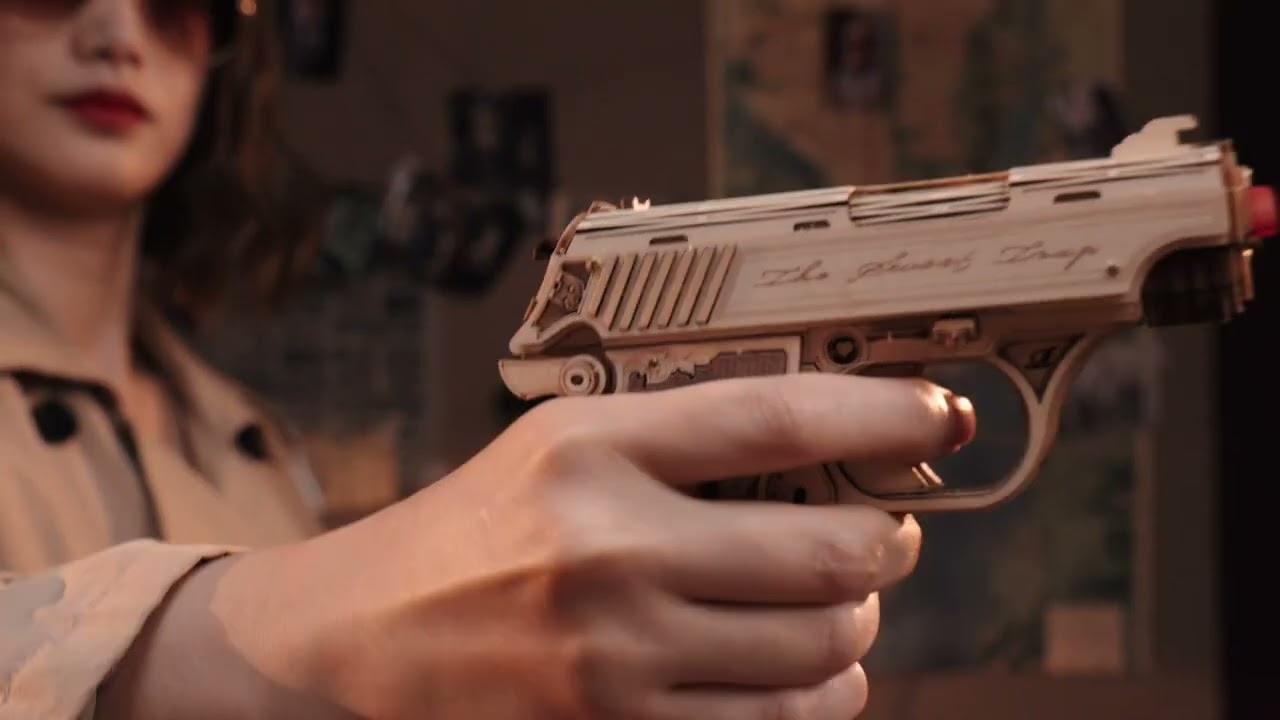 RoboTime 3D dřevěná skládačka Mini pistole Justice Guard