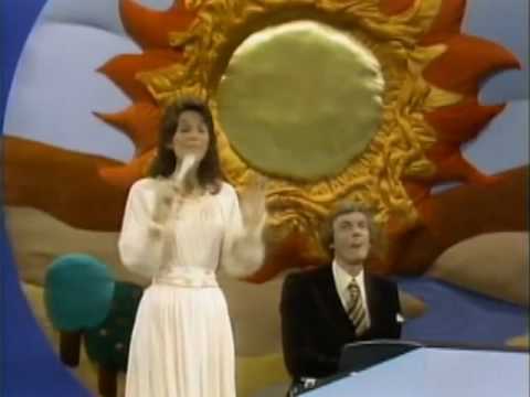 carpenters top of the world lyrics