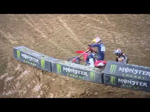 Jett Lawrence Takes Out Michael Mosiman in Houston