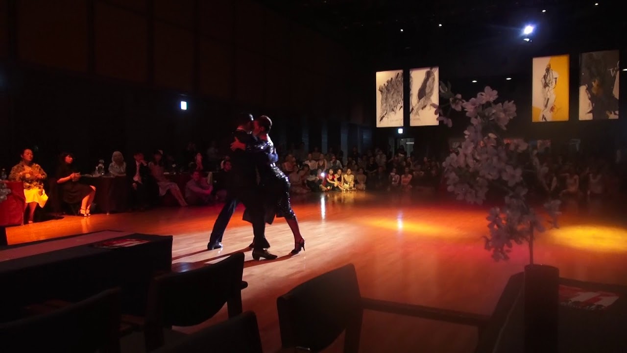 2018 sakura tango festival in fukuoka  4.1 Last milonga show1