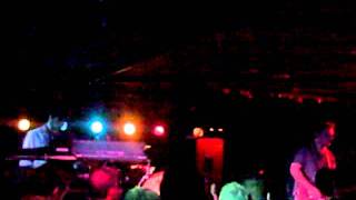 [phlipcam video] Junior Boys &quot;Teach Me How To Fight&quot; @ Middle East