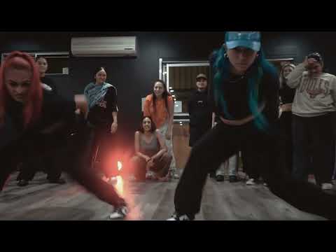 Ruthy and Kaea Pearce - Pineco by X-Man & Natoxie | Ruthy and Kaea Pearce Choreography