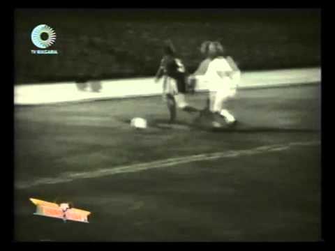 U.E.F.A. CUP 1975/1976 - PFC LEVSKI SPARTAK SOFIA - A.F.C. AJAX  2:1