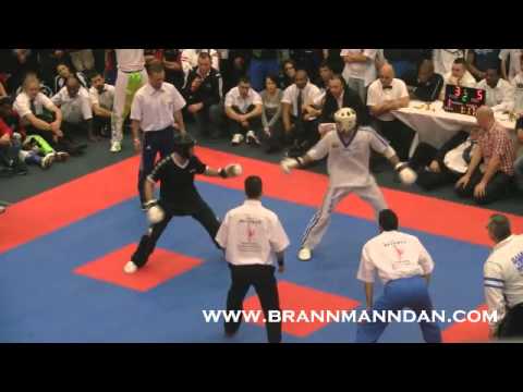 Robbie McMenamy v Zsolt Moradi Irish Open 2012