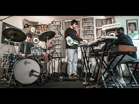 VELS TRIO: Worldwide FM Session
