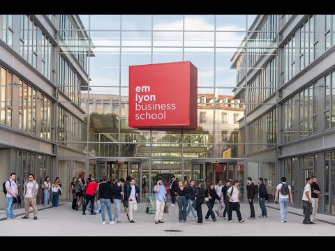 emlyon business school