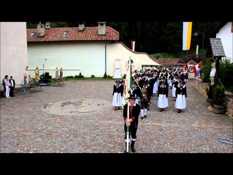 Marsch Ruetz der Musikkapelle Lengmoos mit Kirchengeläute