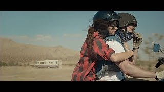 ARCTIC MONKEYS - SUCK IT AND SEE