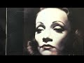 Marlene Dietrich: Allein in einer grossen stadt. (Life 1962).