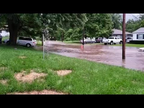 Flooding on southside of Des Moines