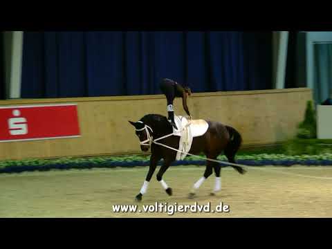 Anna Neumann - Damen 18 - DJM Voltigieren Aachen 2017